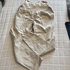 Old Navy Maternity pixie Pants - Beige